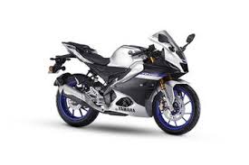 Yamaha R15 V4
